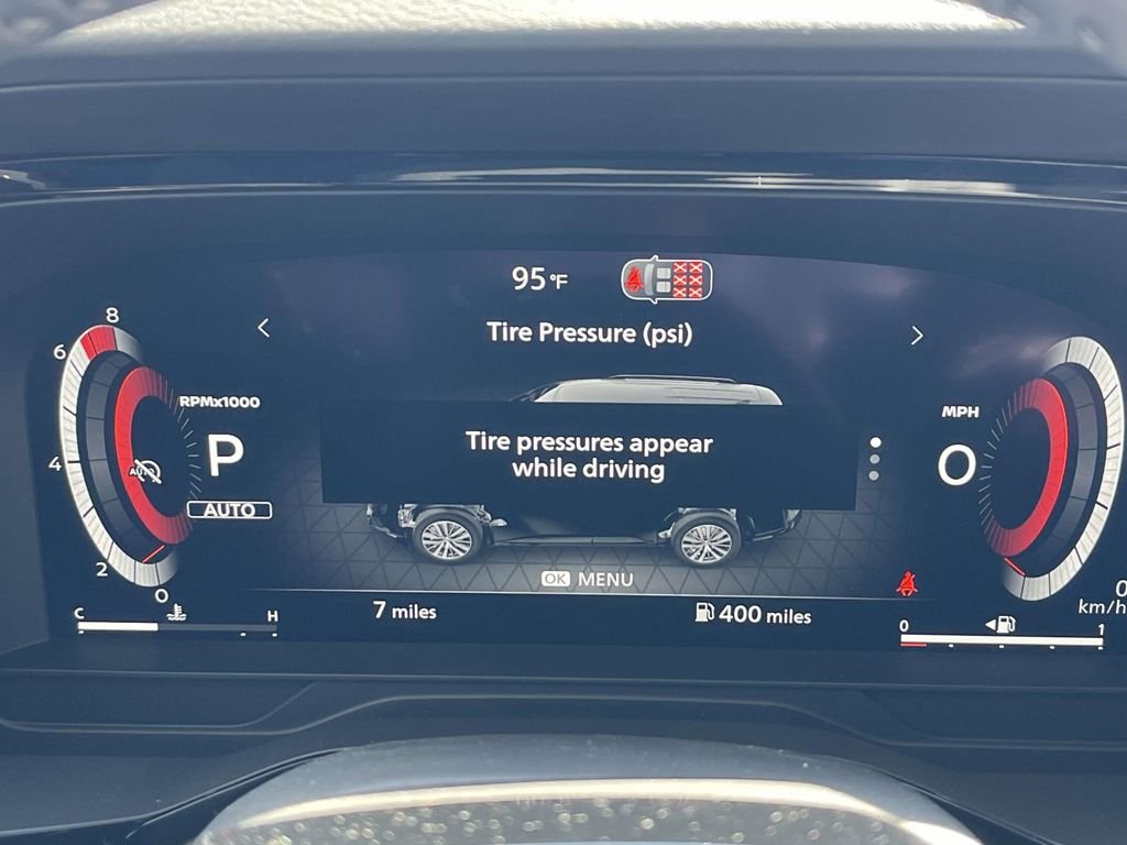 New 2026 Everest White Pearl TriCoat Nissan Platinum image 22