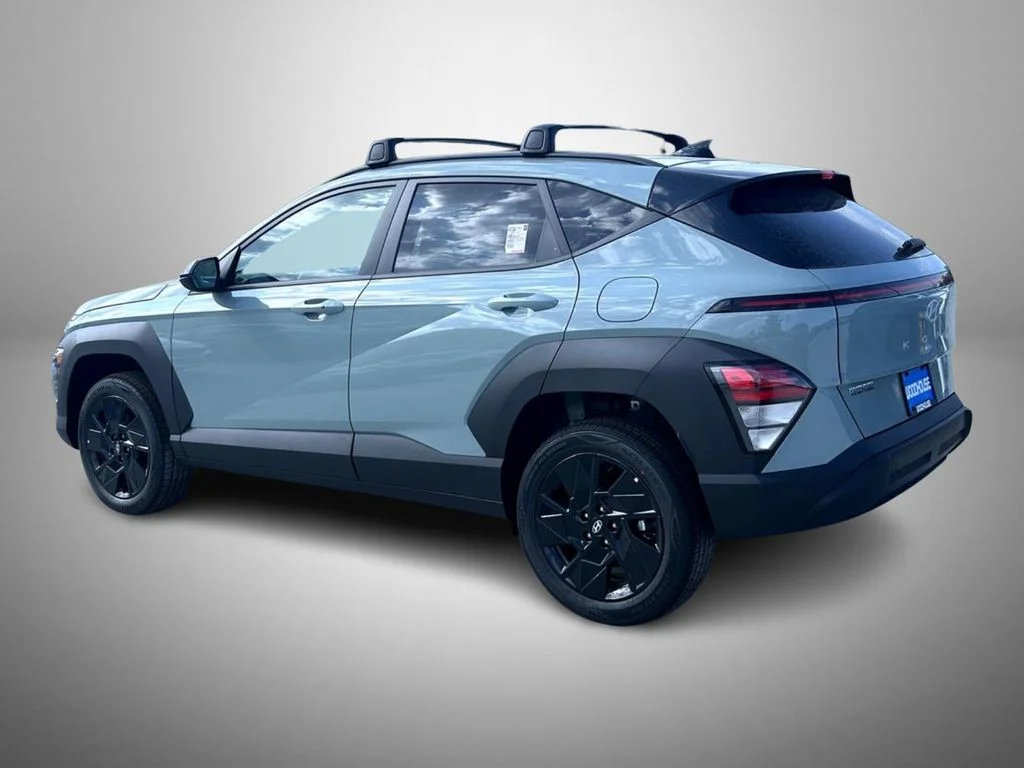New 2027 Green Hyundai SEL Sport image 7