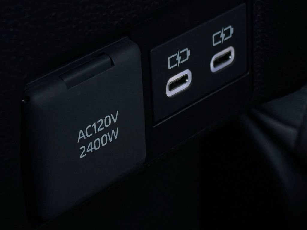 2025 Toyota Tacoma TRD Off Road - Photo 16