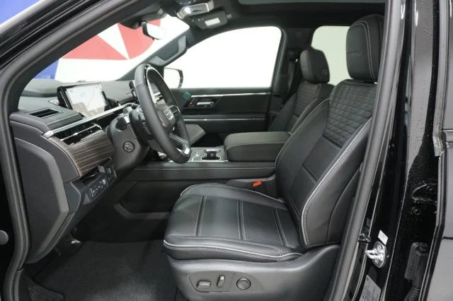 New 2025 Onyx Black GMC Max Range Denali image 27