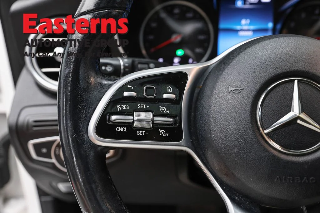 Used 2020 White Mercedes-Benz GLC 300 image 15