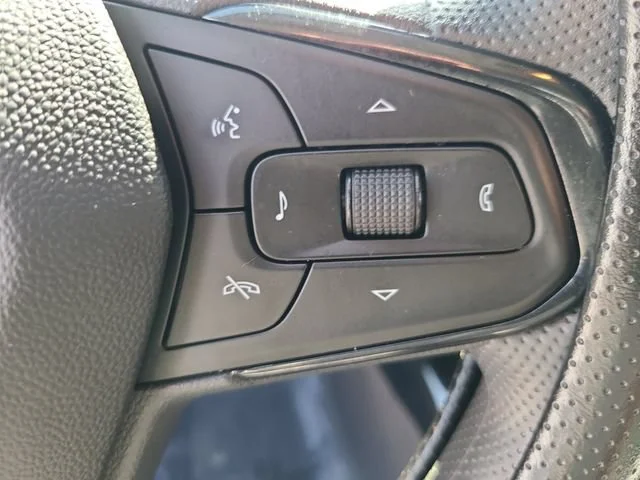 Used 2025 Crimson Metallic Chevrolet LT image 23