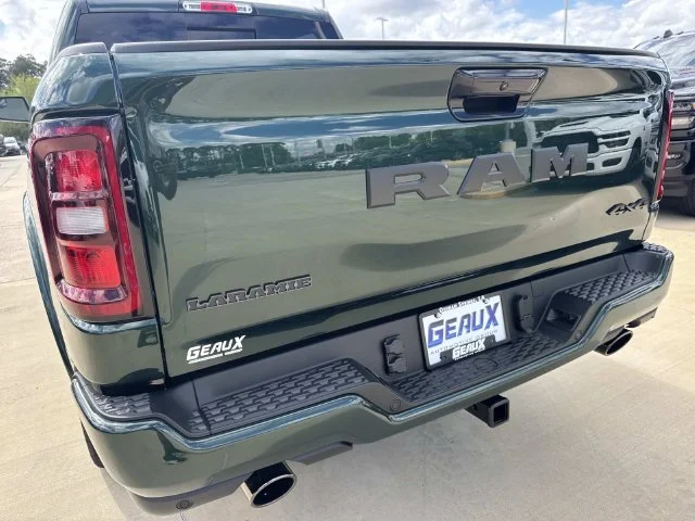 New 2027 Serrano-Green Metallic Exterior Paint RAM Laramie image 17