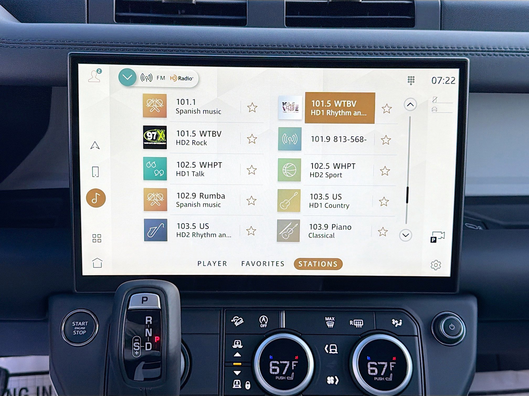 New 2026 Fuji White Land Rover X-Dynamic SE image 30