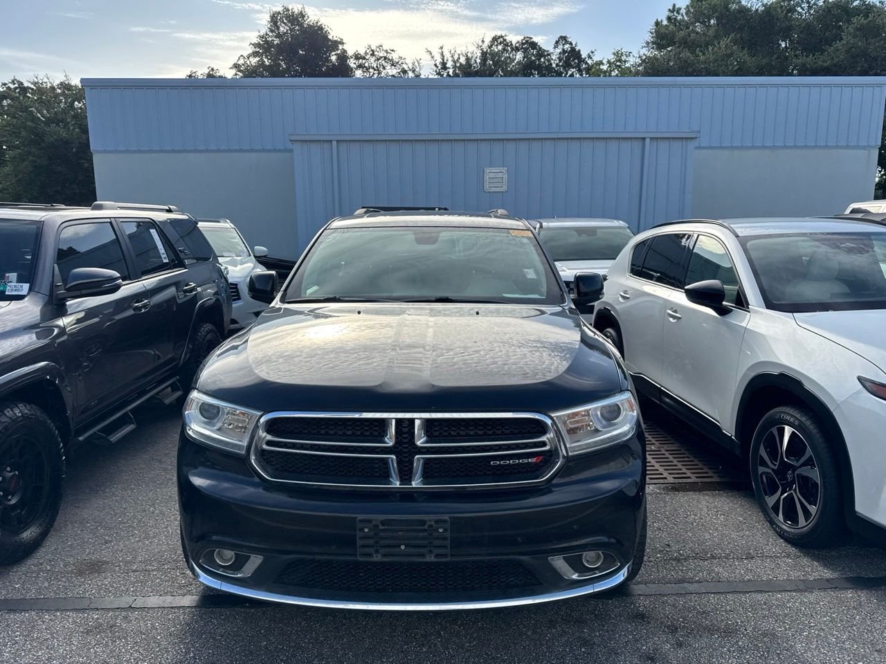 Used 2014 Black Dodge Limited image 2
