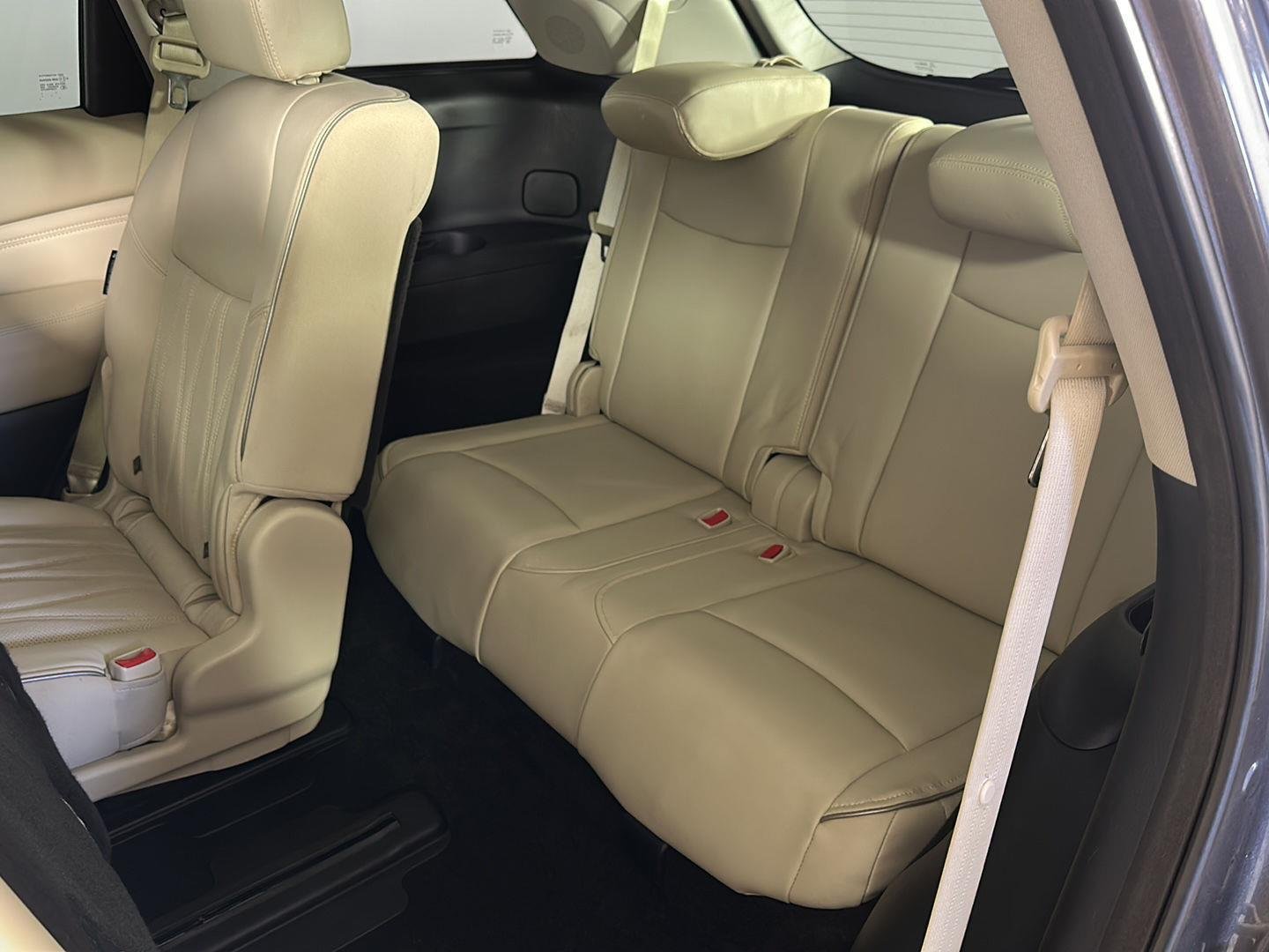 Used 2020 Graphite Shadow INFINITI LUXE image 24