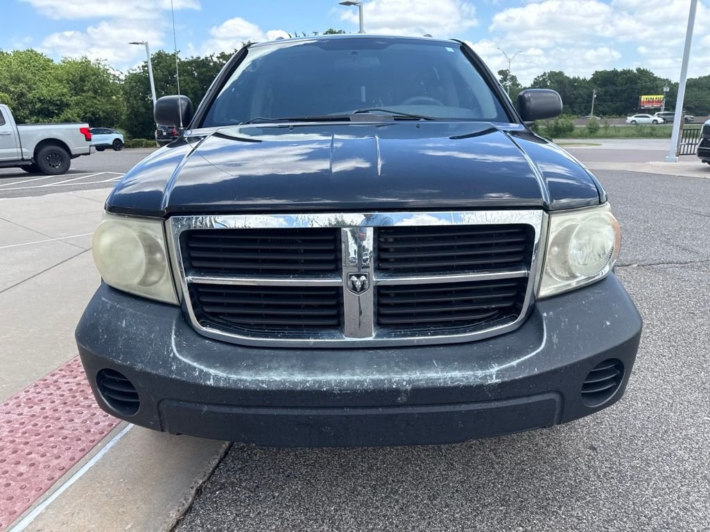 Used 2008 Black Dodge SXT image 2