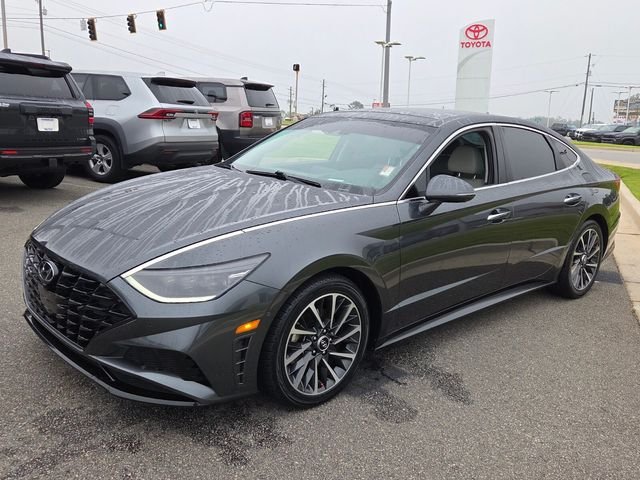 Used 2022 Gray Hyundai Limited image 3