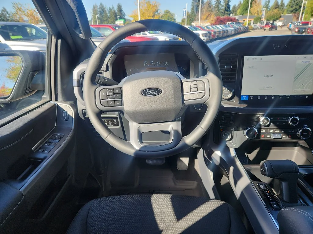 New 2026 Black Ford XLT image 19