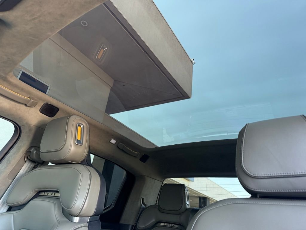 Used 2023 Rivian R1T Adventure with VIN 7FCTGBAA2PN025081 for sale in Fresno, CA