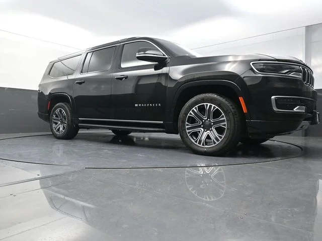 Used 2024 Black Jeep Series II image 19