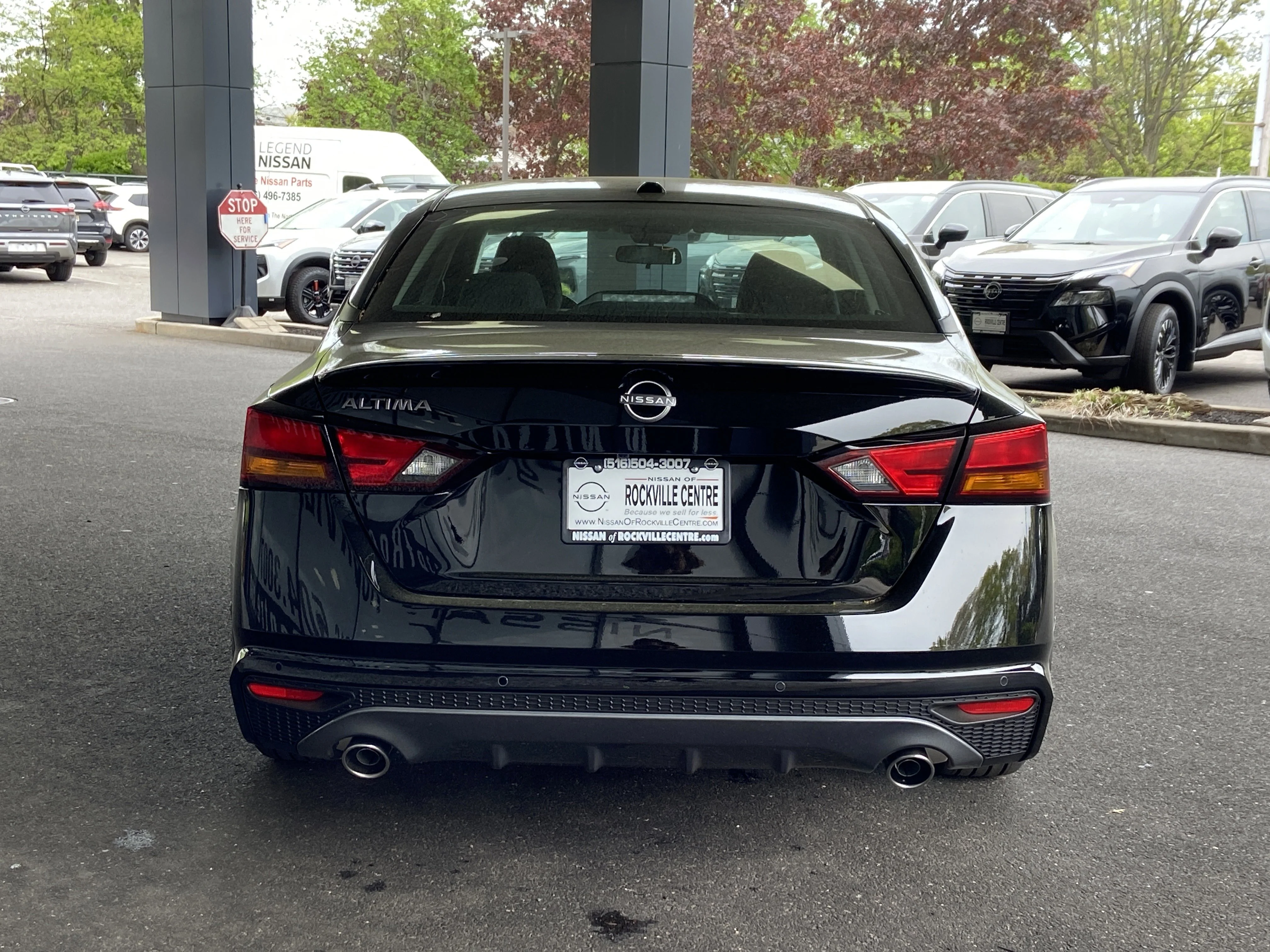 New 2026 Super Black Nissan SV image 5