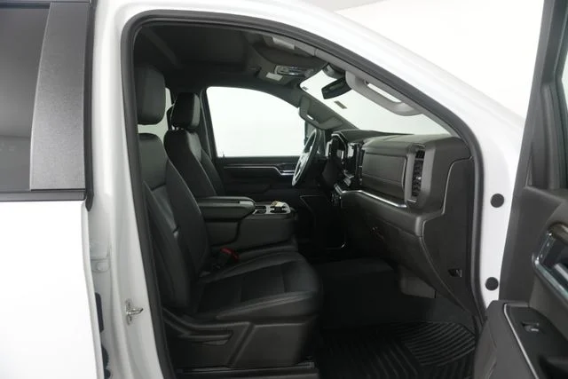 Certified Used 2025 Summit White Chevrolet LT image 35
