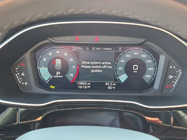 Used 2025  Audi Premium image 20