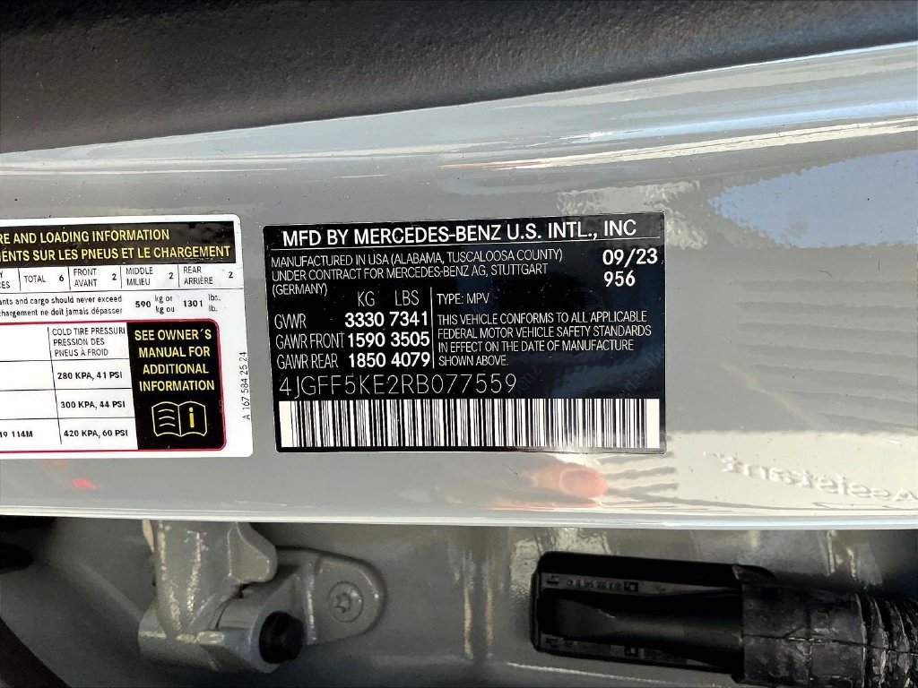 Certified Used 2024 MANUFAKTUR Alpine Gray Mercedes-Benz GLS 450 image 21