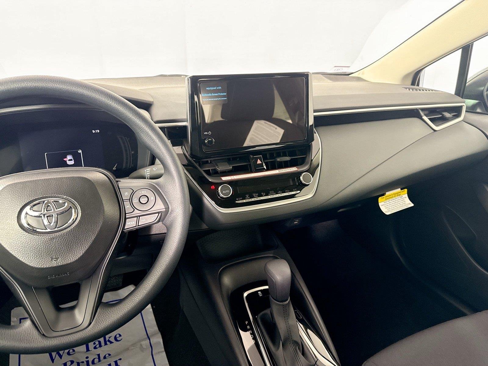 New 2026 Classic Silver Metallic Toyota LE image 33
