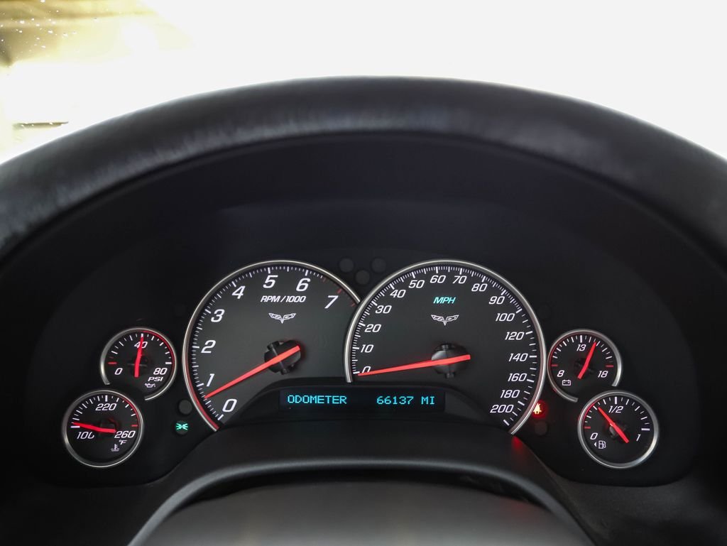 Used 2006 Monterey Red Chevrolet Base image 14