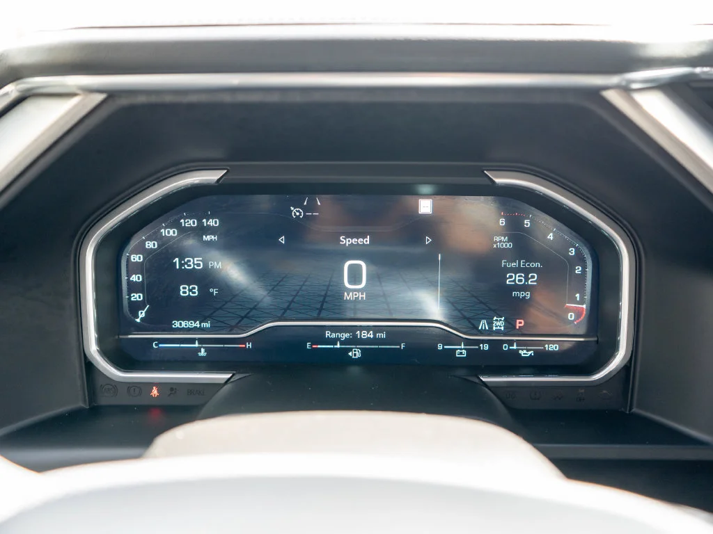 Used 2023 White GMC Denali image 25