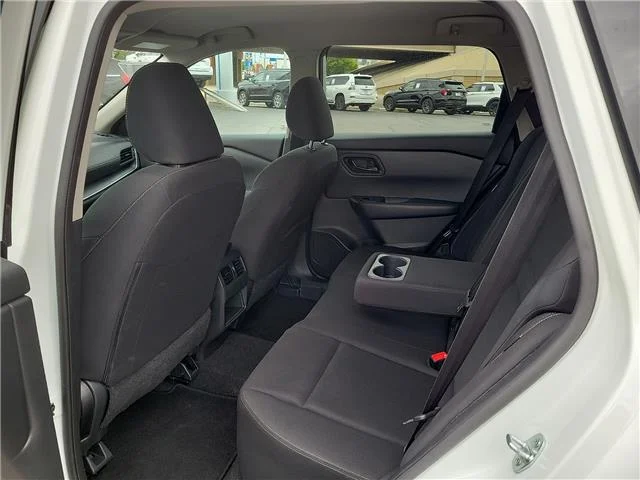 Used 2024 Glacier White Nissan S image 8