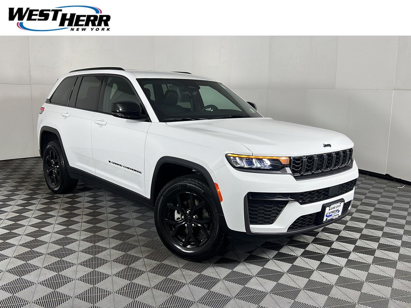 Used 2026 Bright White Clearcoat Jeep Laredo Altitude image 1