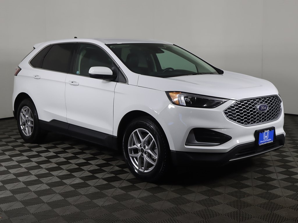 Used 2024 Ford Edge SEL with VIN 2FMPK4J95RBA82618 for sale in Cleveland Heights, OH