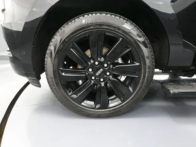 2024 Lincoln Navigator Reserve - Photo 17
