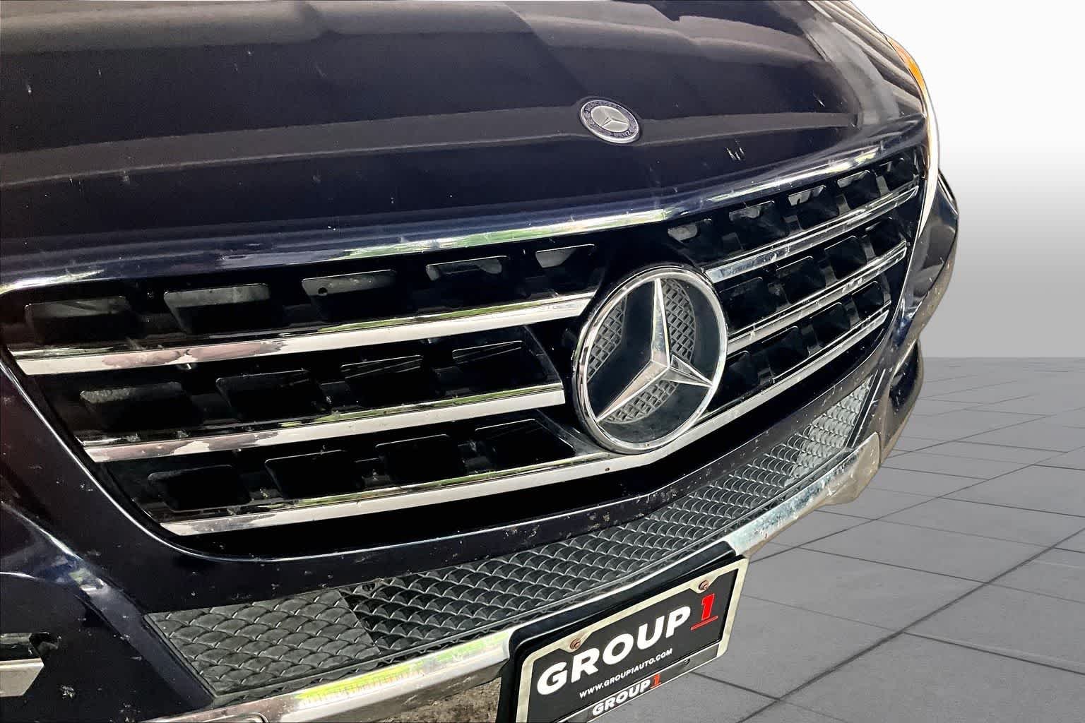 Used 2014 Lunar Blue Metallic Mercedes-Benz ML 350 image 29