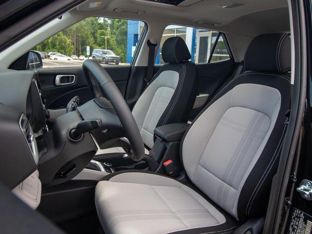 New 2026 Black Hyundai SEL image 8
