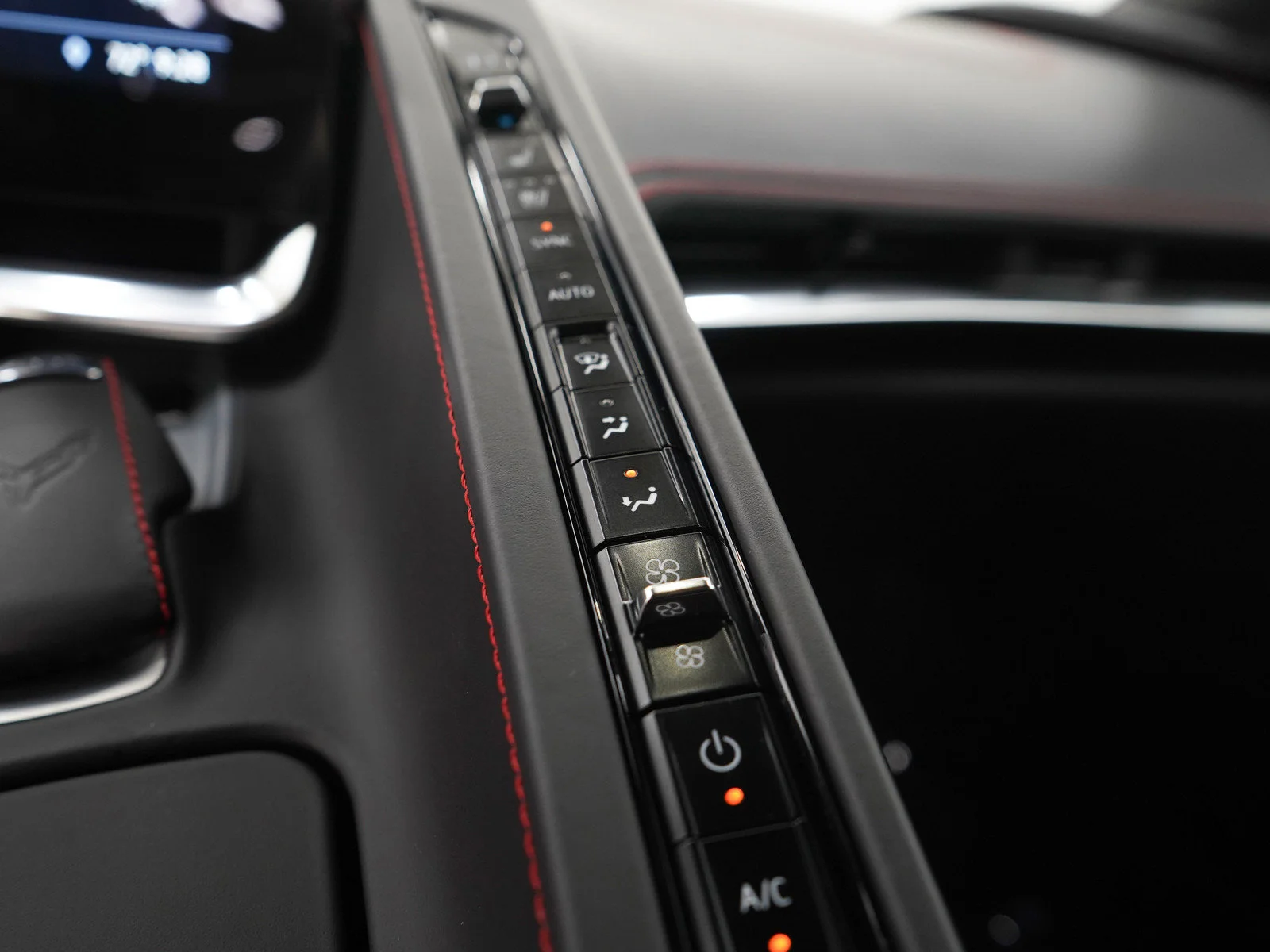 Used 2020 Black Chevrolet Stingray image 28
