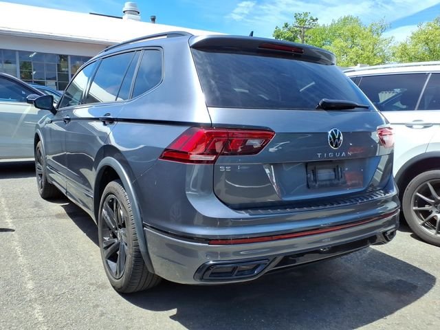 Used 2024 Gray Volkswagen 2.0T SE R-Line Black image 5