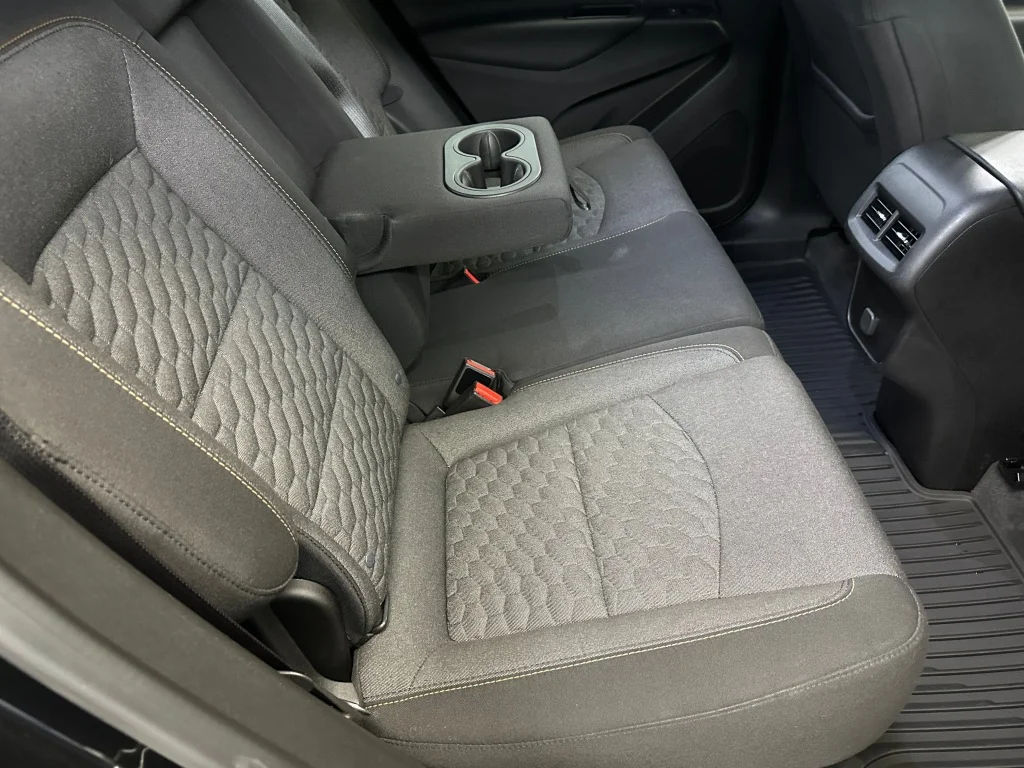 Used 2018 MOSAIC BLACK METALLIC Chevrolet LT image 28