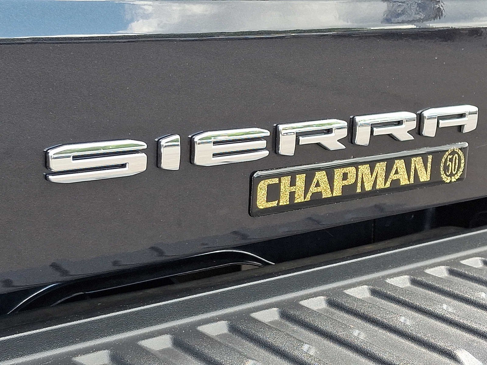 Used 2026 Titanium Rush Metallic GMC Denali Ultimate image 32