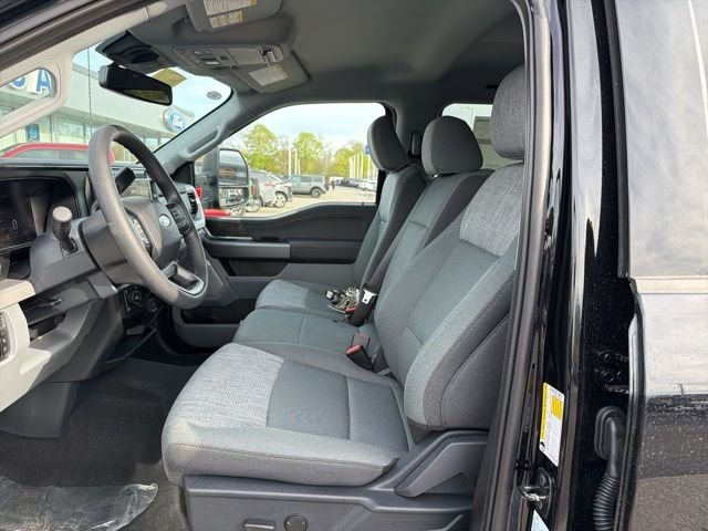 New 2026 Agate Black Metallic Ford F-350® XLT image 15