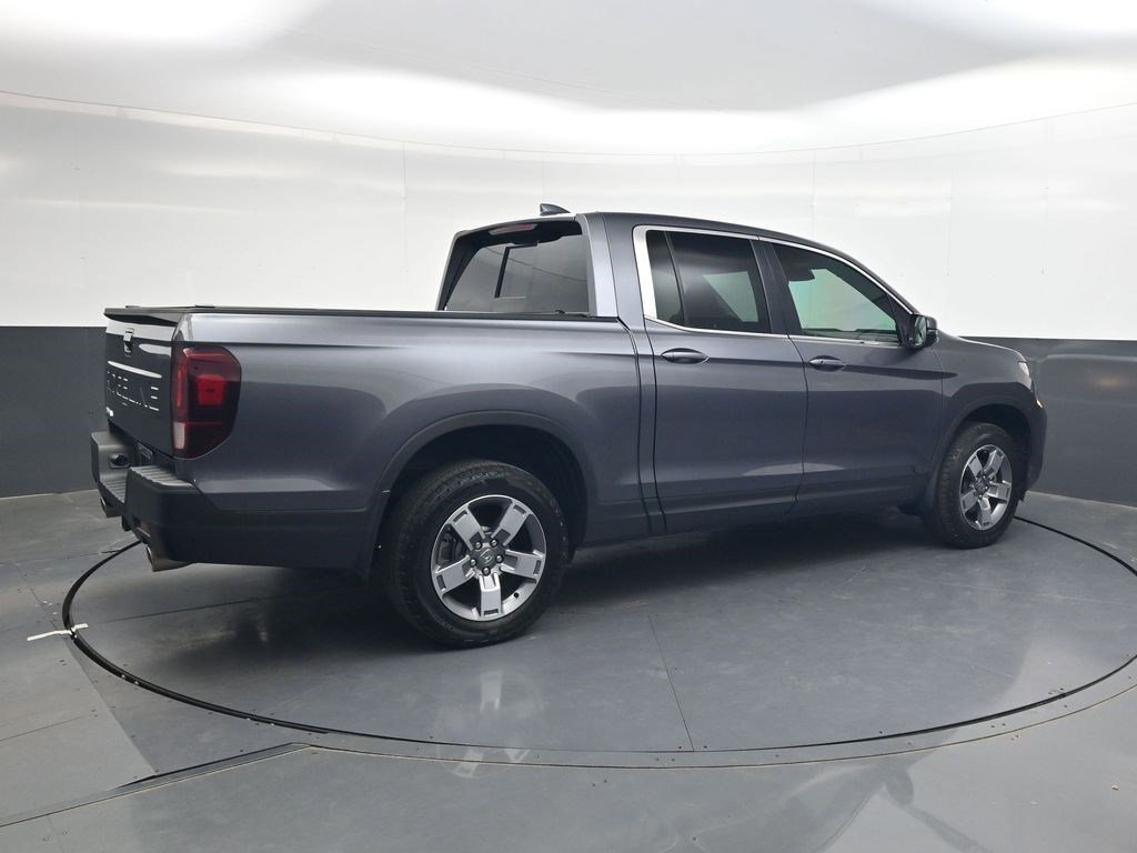 Certified Used 2024 Modern Steel Metallic Honda RTL image 4