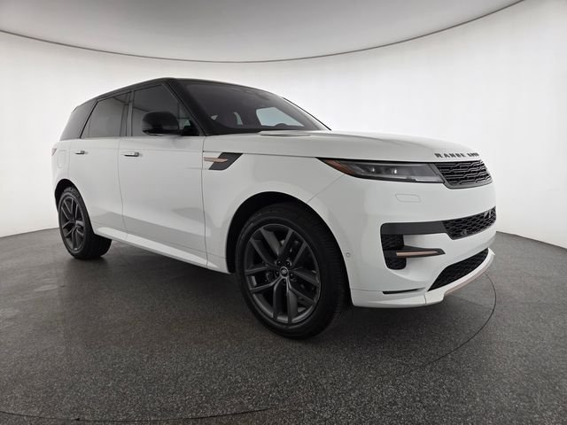 Used 2023 White Land Rover SE Dynamic image 15