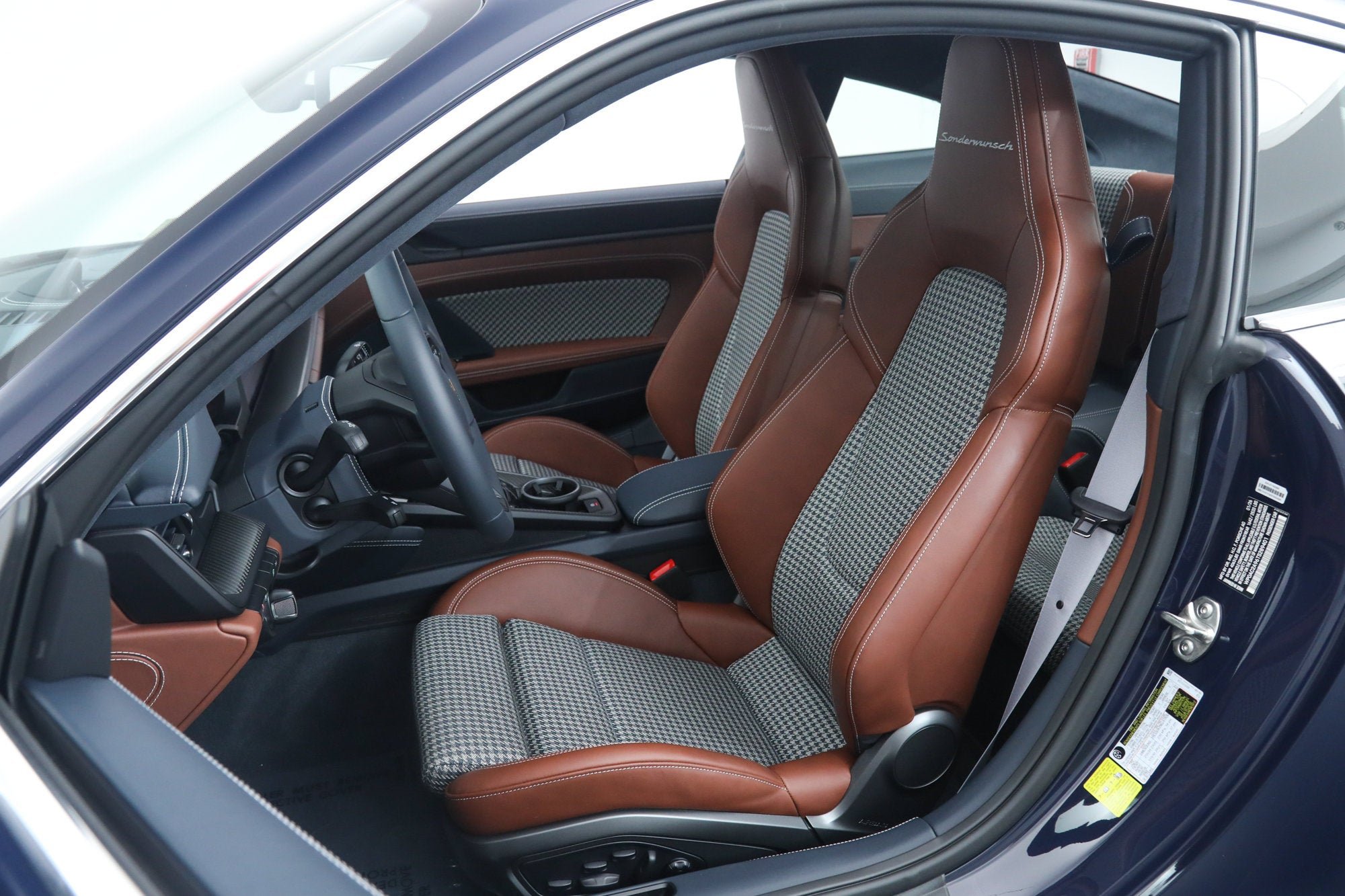 Used 2026 Dark Sea Blue Porsche GT3 Coupe image 24