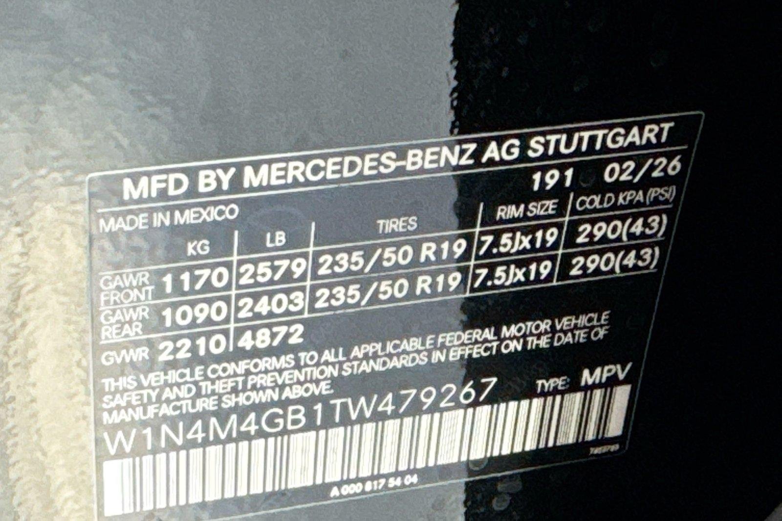 New 2026 Cosmos Black Metallic Mercedes-Benz GLB 250 image 30