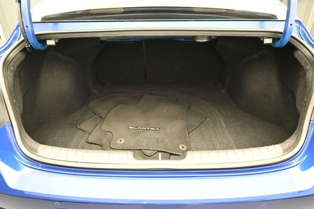 Used 2023 Blue Hyundai Limited image 39