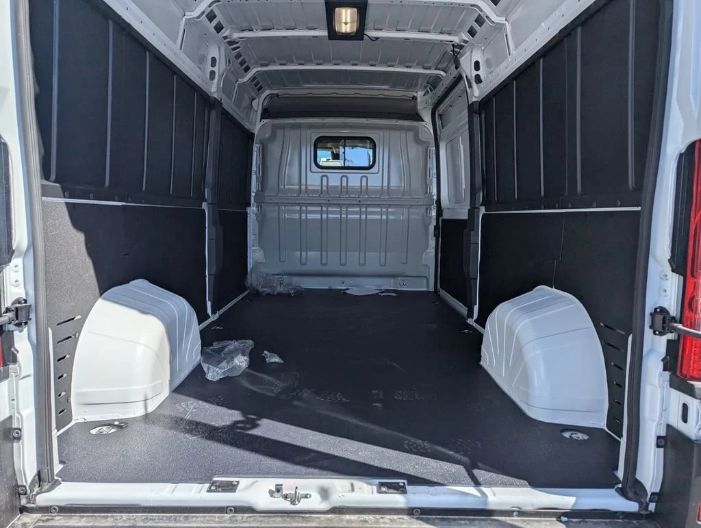 New 2026 Bright White Clear-Coat Exterior Paint RAM Tradesman image 6
