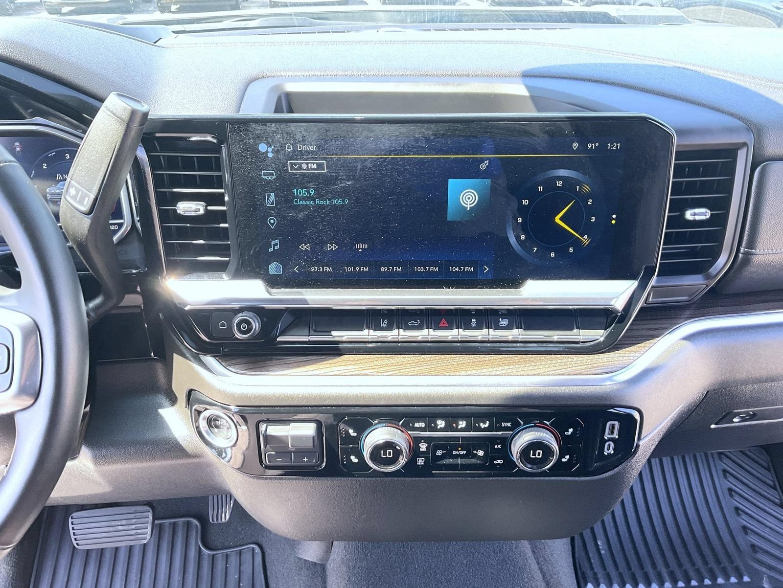 2025 Chevrolet Silverado 2500HD LT - Photo 16