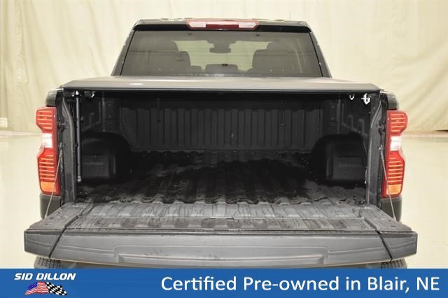Used 2024 Black Chevrolet Custom image 10