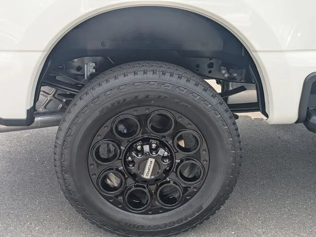 New 2026 Star White Metallic Tri-Coat Ford F-250® Lariat® image 11