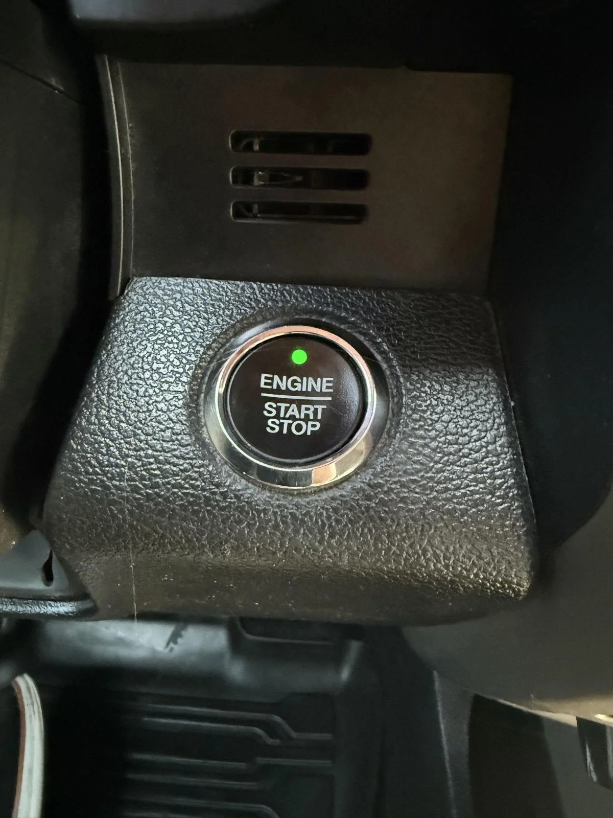 Used 2016 Blue Jeans Metallic Ford Platinum image 17