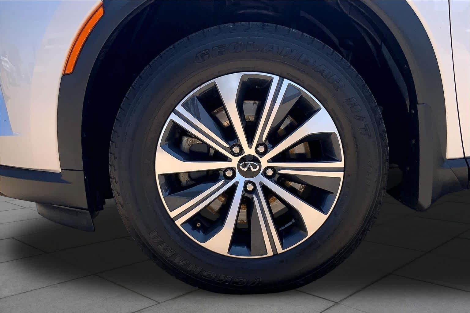 Certified Used 2023 Liquid Platinum INFINITI PURE image 11