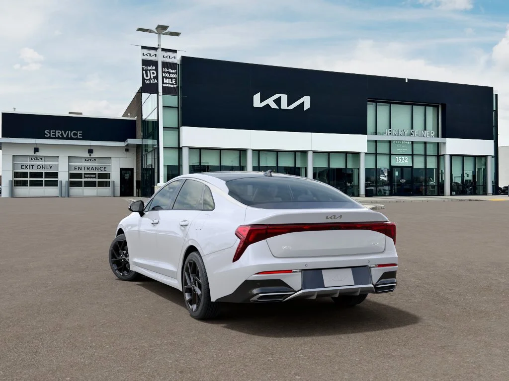 New 2026 Snow White Pearl Kia GT-Line FWD image 4