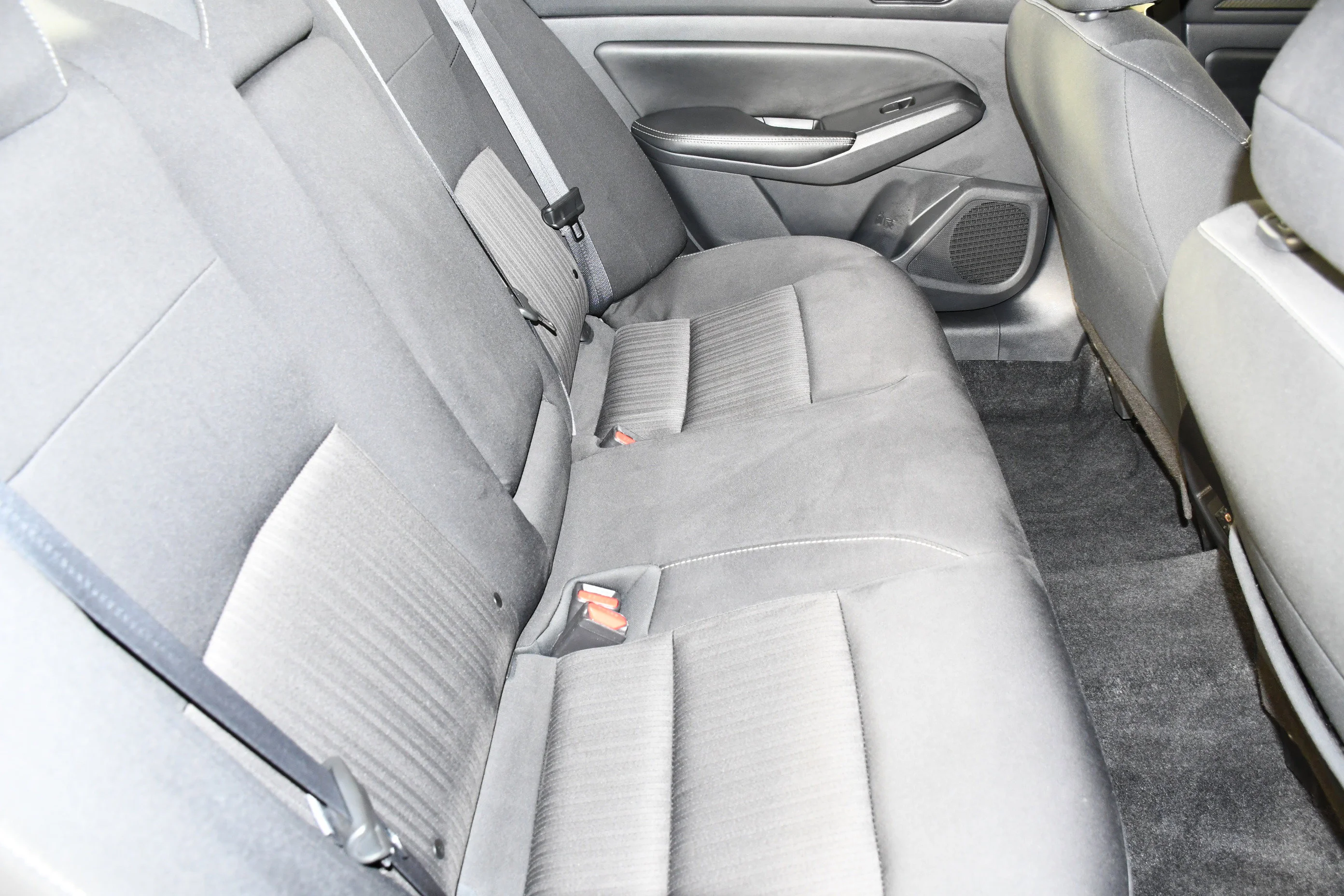 Used 2024 Gun Metallic Nissan 2.5 SV image 44