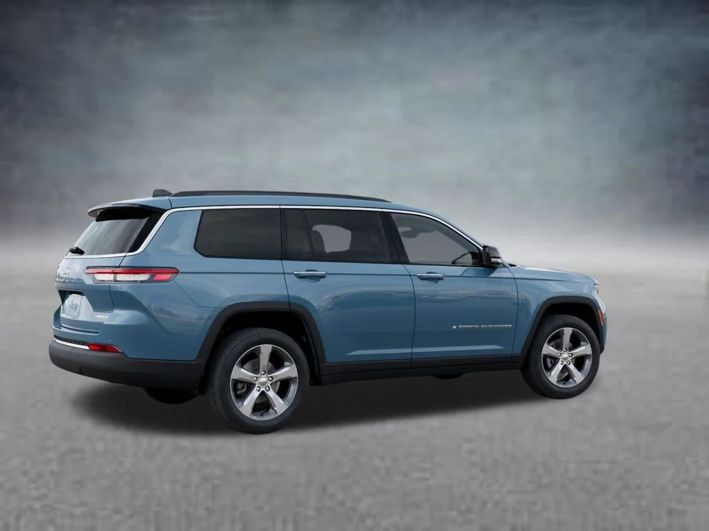 New 2026 Steel Blue Exterior Paint Jeep Limited image 4
