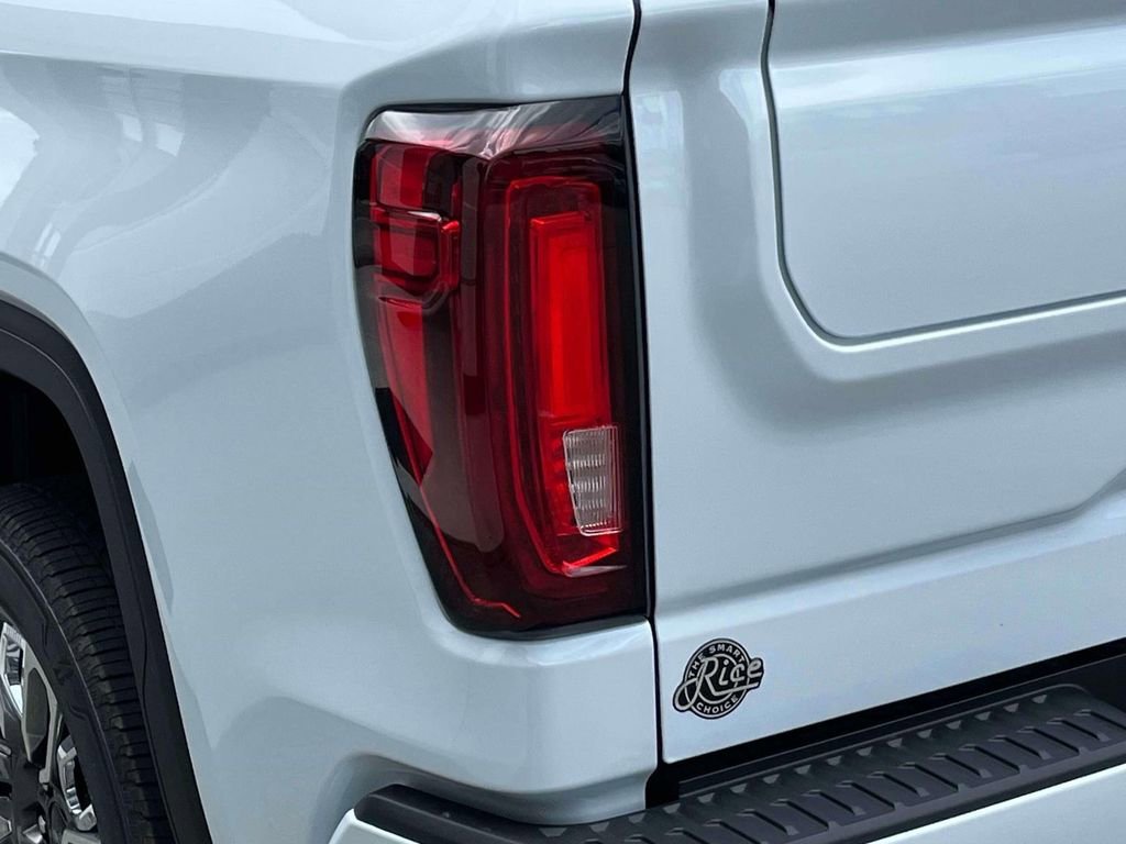 2026 GMC Sierra 1500 Denali Ultimate - Photo 10