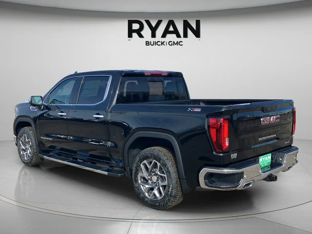 2026 GMC Sierra 1500 SLT - Photo 7