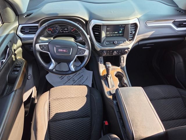 Used 2017 White GMC SLE-2 image 9